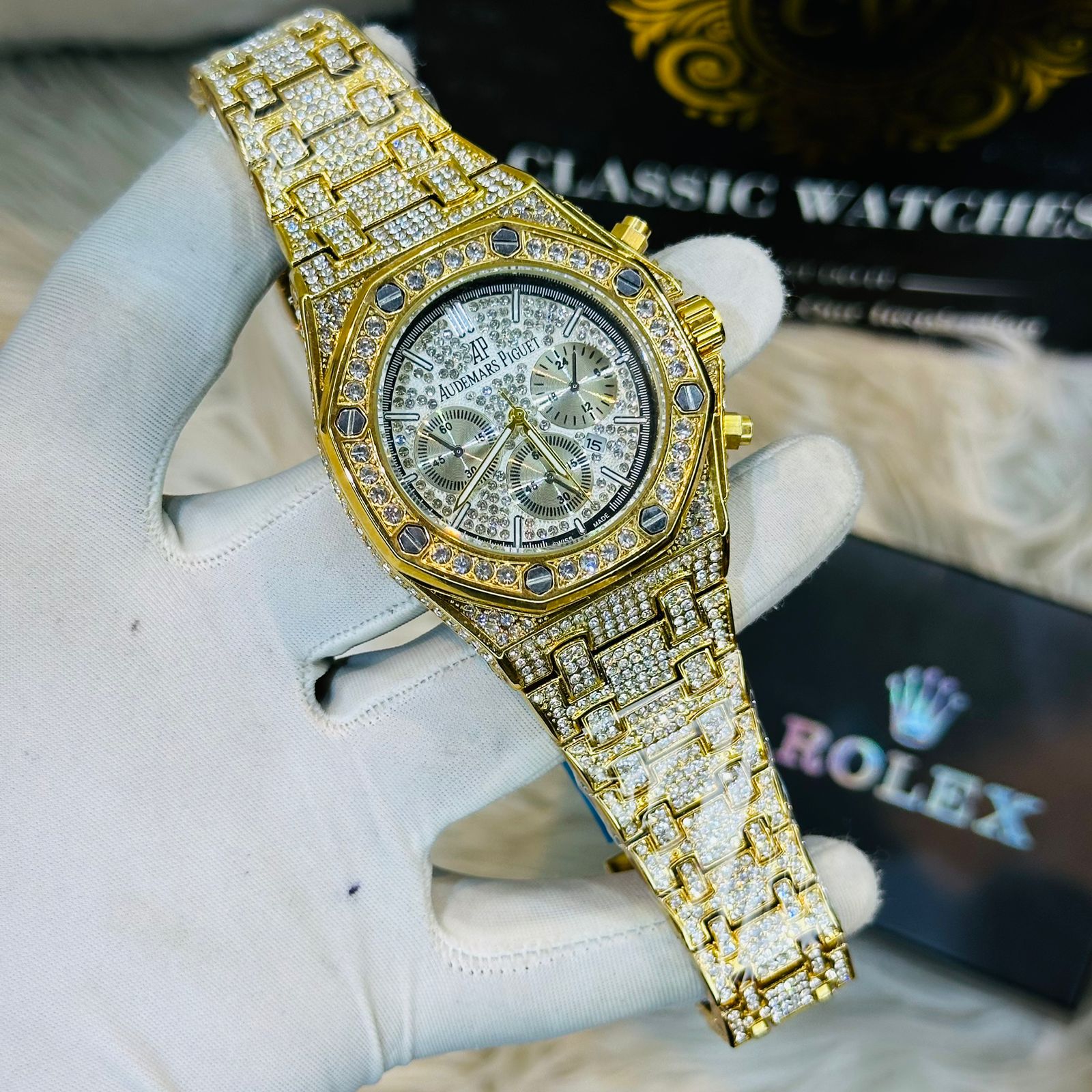 Premium Quality Full Stone Watches Golden